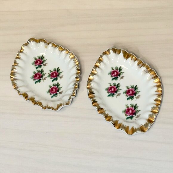 Vintage 4 Pieces Bone China Dish Bowl Plates and Lid White Floral Design - Picture 5 of 7